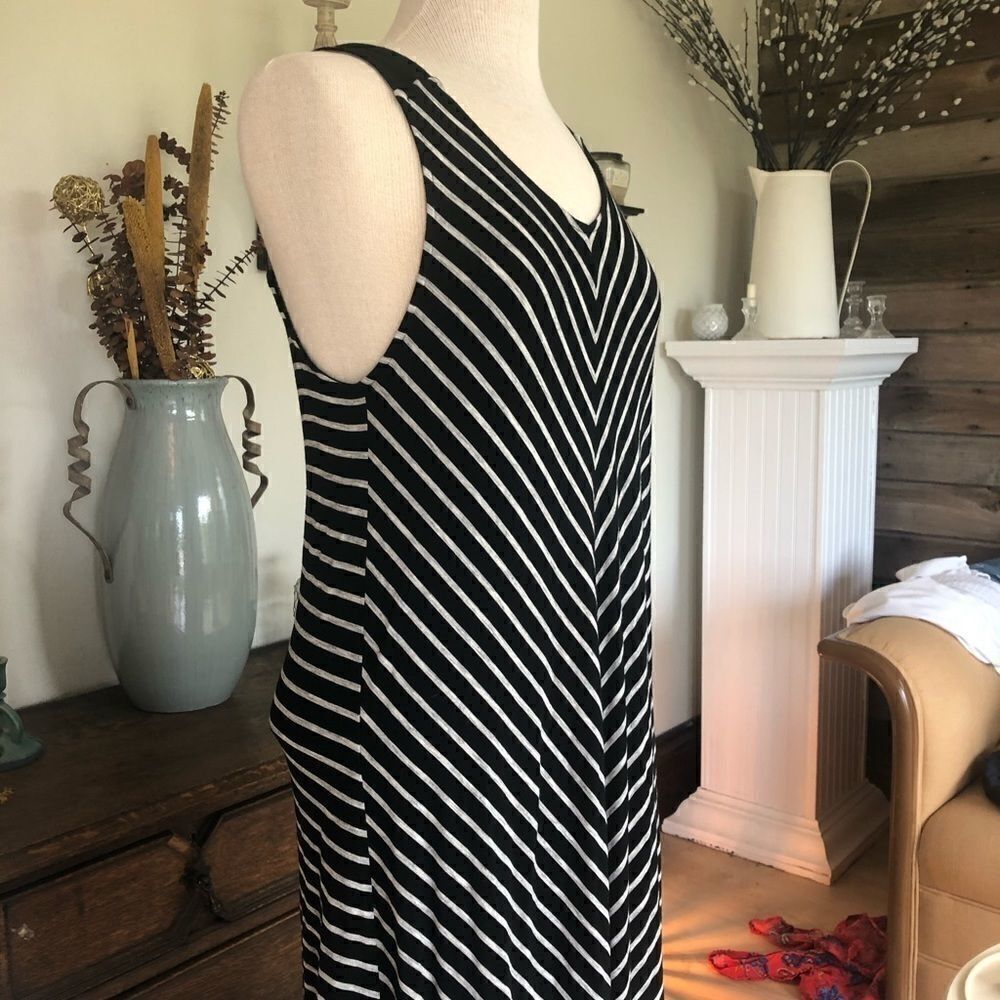 DKNY Sleeveless Striped V Neck Casual Dress Size M - Picture 3 of 7